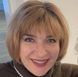 Rowe, Ph.D., Larisa